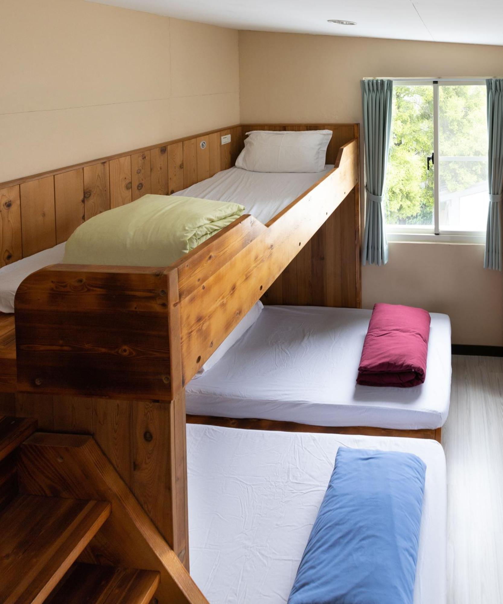 Rest Book & Bed Bed & Breakfast Пули Екстериор снимка